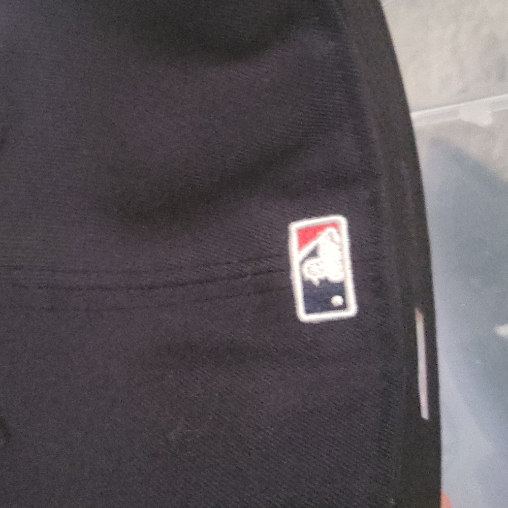 Baseball cap - Picture 3 of 3